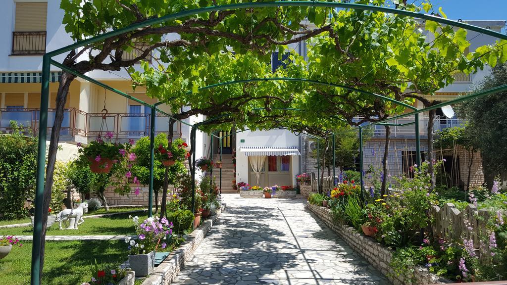 PUY Apartments Paradiso מראה חיצוני תמונה